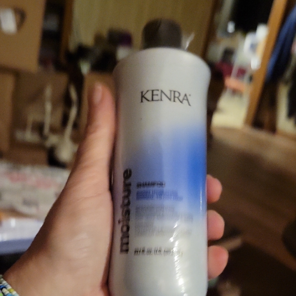 Kenra Moisture Shampoo 10.1 Fl Oz Bottle New Sealed Bottle